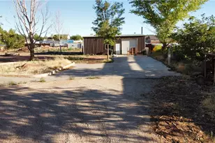 245 W Warren Ave, Colorado City, AZ 86021 - Photo 8