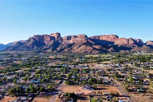 245 W Warren Ave, Colorado City, AZ 86021 - Photo 2