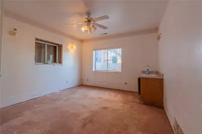 245 W Warren Avenue, Colorado City, AZ 86021 - Photo 30