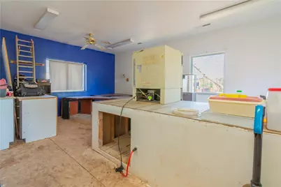 245 W Warren Avenue, Colorado City, AZ 86021 - Photo 22