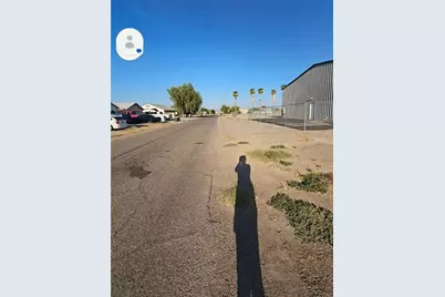 1916 E Oatman Place, Mohave Valley, AZ 86440 - Photo 2