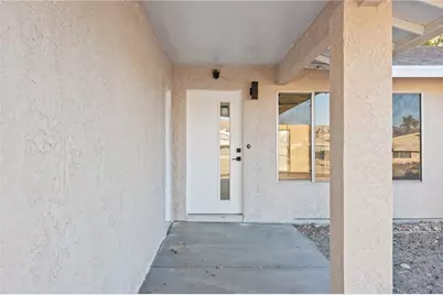 590 Holly Street, Bullhead City, AZ 86442 - Photo 4