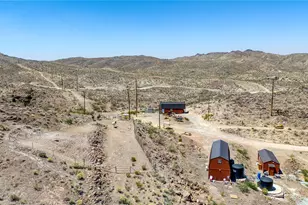 6351 S 7270 St, Oatman, AZ 86433 - Photo 34
