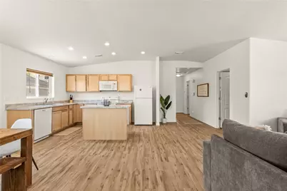 2631 Bear Mountain Loop, Bullhead City, AZ 86442 - Photo 14