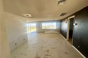 15981 N Joshua Dr, Dolan Springs, AZ 86441 - Photo 10