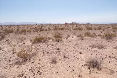 20718010 W Santa Fe Ranch Road, Yucca, AZ 86438 - Photo 14