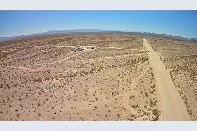 20718010 W Santa Fe Ranch Road, Yucca, AZ 86438 - Photo 28