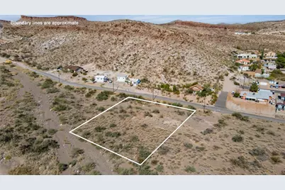 701 Stone Street, Kingman, AZ 86401 - Photo 2