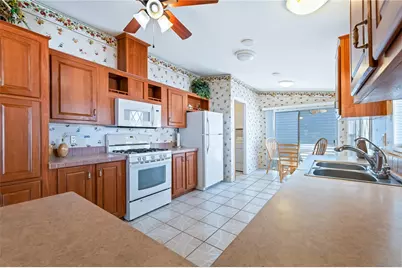 2350 Adobe Road #30, Bullhead City, AZ 86442 - Photo 12