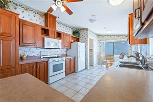 2350 Adobe Rd, Bullhead City, AZ 86442 - Photo 12