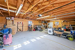 705 S Eden Rd, Golden Valley, AZ 86413 - Photo 48