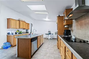 705 S Eden Rd, Golden Valley, AZ 86413 - Photo 12