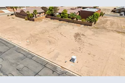 30 Harbourtown Drive, Mohave Valley, AZ 86440 - Photo 4