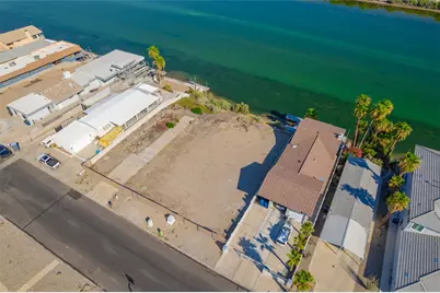711 Riverfront Drive, Bullhead City, AZ 86442 - Photo 16