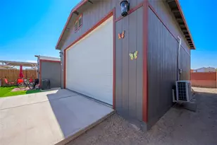 970 Glen Dr, Bullhead City, AZ 86442 - Photo 34