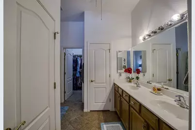 2706 Sanctuary Drive, Bullhead City, AZ 86442 - Photo 14