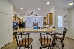 2706 Sanctuary Dr, Bullhead City, AZ 86442 - Photo 6