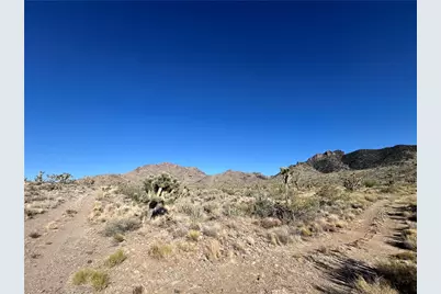 5026 16th Street, Dolan Springs, AZ 86441 - Photo 2