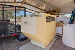 18676 E Globe Willow Dr, Kingman, AZ 86401 - Photo 54