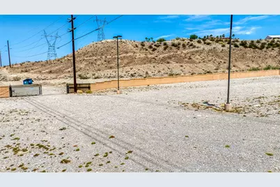 2620 Desert Foothills Boulevard, Bullhead City, AZ 86429 - Photo 10