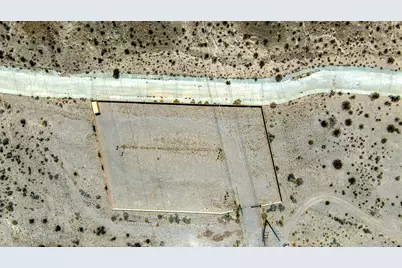 2620 Desert Foothills Boulevard, Bullhead City, AZ 86429 - Photo 12