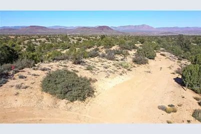 2268 S Towhee Ridge, Kingman, AZ 86401 - Photo 2