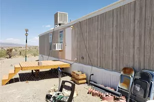 15693 Jesmond Dr, Dolan Springs, AZ 86441 - Photo 10