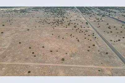 53236 N Saddlerock Drive, Seligman, AZ 86337 - Photo 10