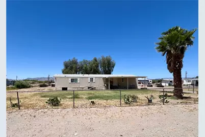 10585 S Queens Road, Mohave Valley, AZ 86440 - Photo 2