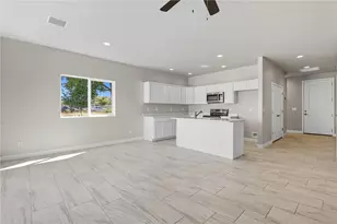 3553 E Lark Ln, Kingman, AZ 86409 - Photo 6