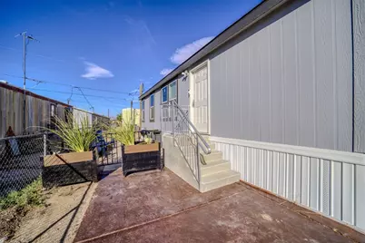 437 Coral Reef Drive, Bullhead City, AZ 86442 - Photo 2