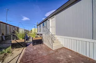 437 Coral Reef Dr, Bullhead City, AZ 86442 - Photo 2