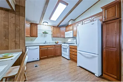 2960 Silver Creek Rd.  #11, Bullhead City, AZ 86442 - Photo 8