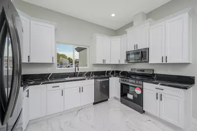 2570 N Ridge Avenue, Bullhead City, AZ 86429 - Photo 30