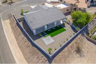 2570 N Ridge Avenue, Bullhead City, AZ 86429 - Photo 16