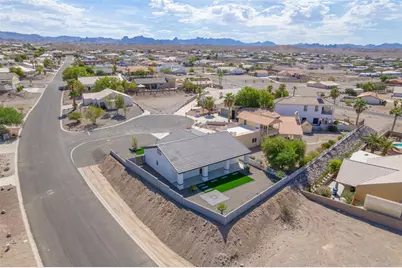2570 N Ridge Avenue, Bullhead City, AZ 86429 - Photo 12