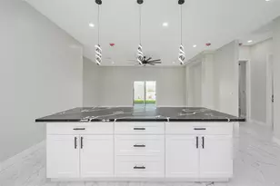 2570 N Ridge Ave, Bullhead City, AZ 86429 - Photo 32