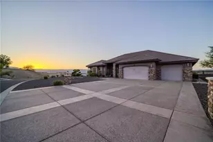 1805 Stovall St, Bullhead City, AZ 86442 - Photo 80