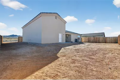 10083 N Larkspur Drive, Kingman, AZ 86401 - Photo 24