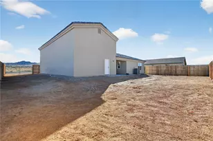 10083 N Larkspur Dr, Kingman, AZ 86401 - Photo 24