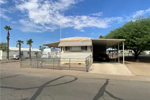 1901 Hualapai Dr, Bullhead City, AZ 86442 - Photo 1