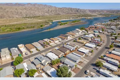 1788 Riverside Drive, Bullhead City, AZ 86442 - Photo 18