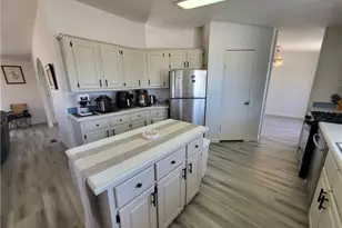 26915 N Saguaro Rd, Meadview, AZ 86444 - Photo 12