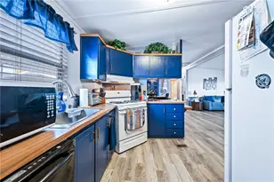 8005 S Evergreen Dr, Mohave Valley, AZ 86440 - Photo 10