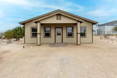 3833 W Third Avenue, Yucca, AZ 86438 - Photo 2