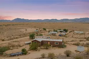 3565 E Buena Vista Cir, Kingman, AZ 86409 - Photo 2