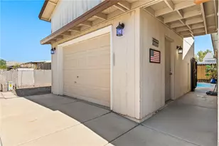 537 Roadrunner Dr, Bullhead City, AZ 86442 - Photo 36