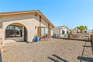 537 Roadrunner Dr, Bullhead City, AZ 86442 - Photo 6