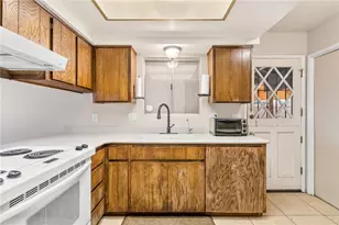 1460 Terrace Dr, Bullhead City, AZ 86442 - Photo 8