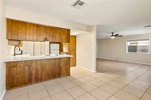 1460 Terrace Dr, Bullhead City, AZ 86442 - Photo 6